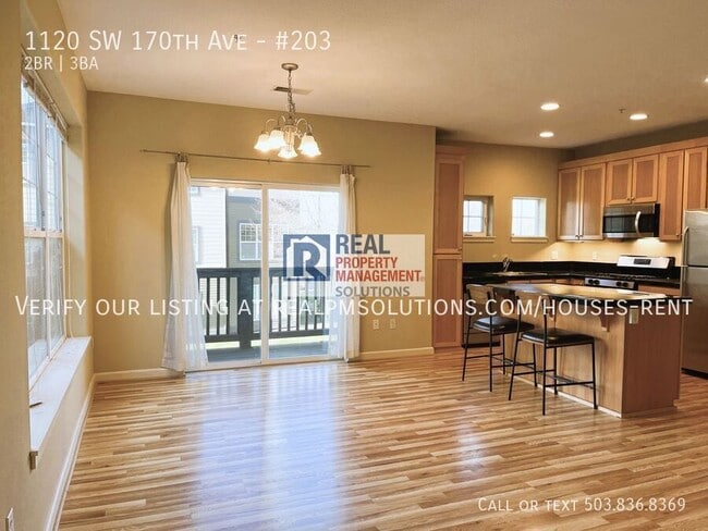 Building Photo - 1120 SW 170th Ave