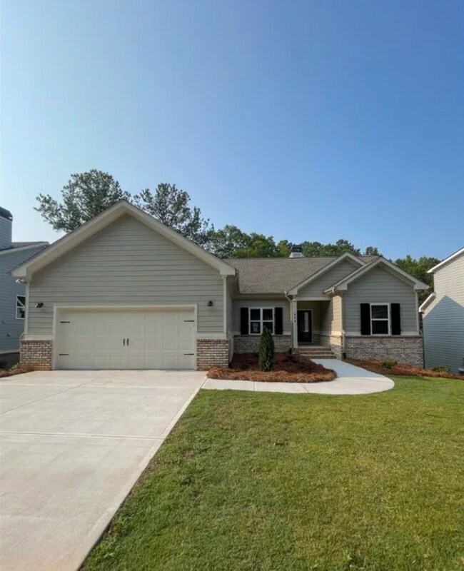 Building Photo - 388 Sunset Dr