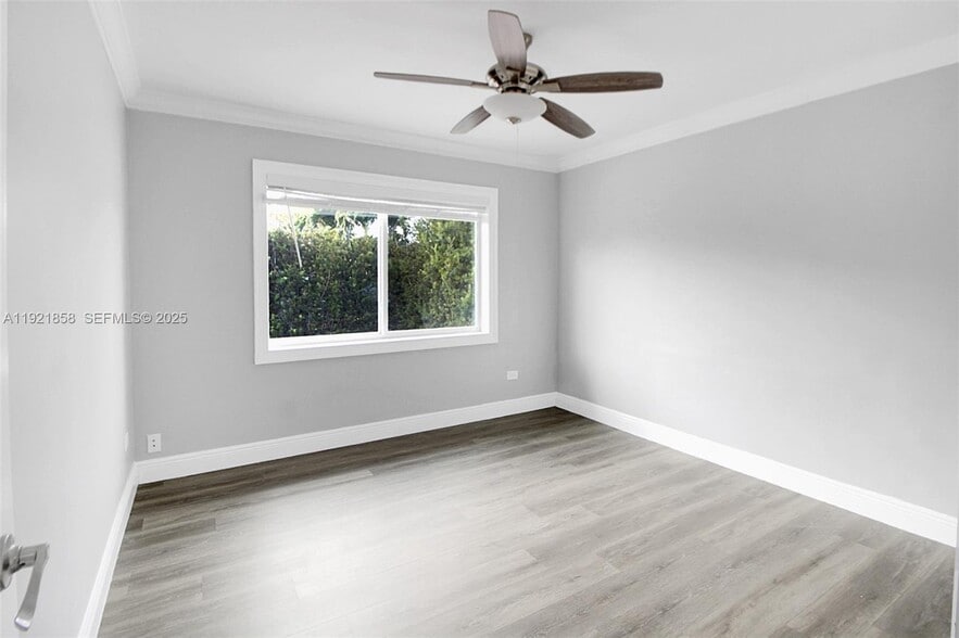 Building Photo - 1804 SW 102nd Ct