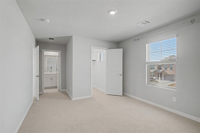 Building Photo - 2344 Bellatrix Dr