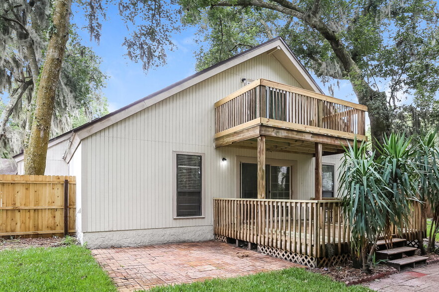Building Photo - 11507 Kelvyn Grove Pl
