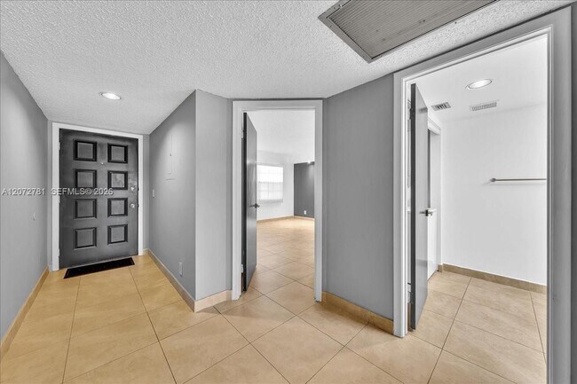 Building Photo - 1300 SW 125th Ave