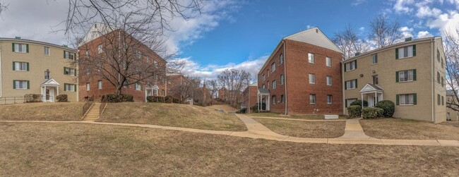Primary Photo - Greenbrier Apartments