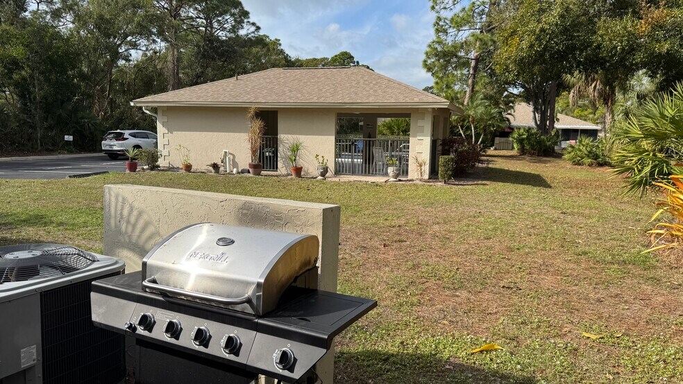 Building Photo - 746 N Jefferson Ave