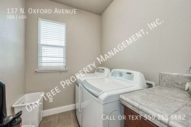 Building Photo - 137 N Oxford Ave