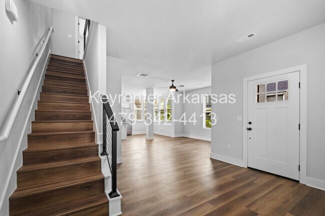 Building Photo - 936 S Wichita Ave