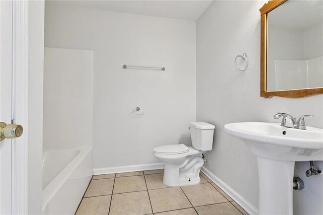 Building Photo - 1839 Andry St