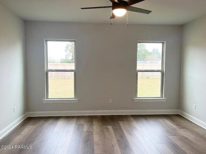 Building Photo - 110 Nandina Dr