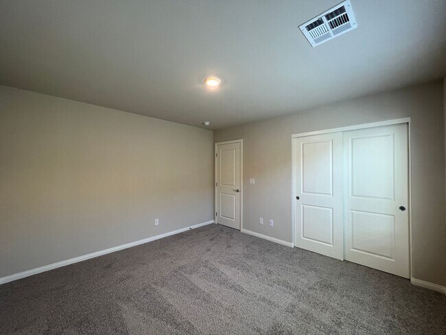 Building Photo - Tenaya Hacienda