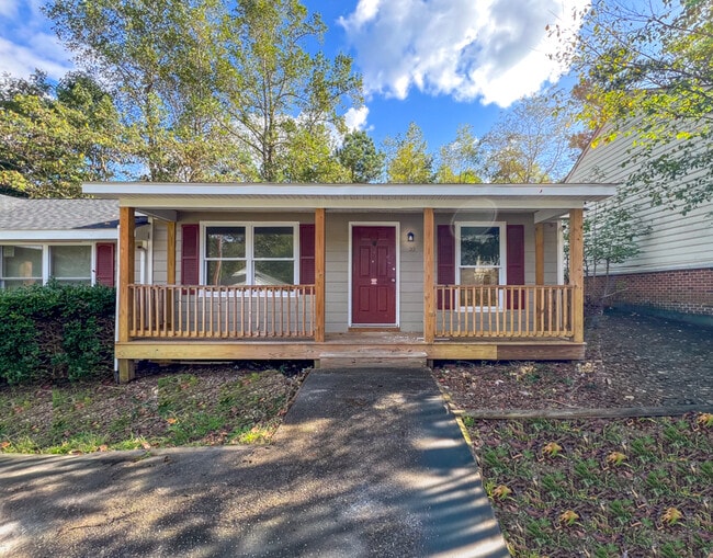 Building Photo - 39 Fox Hill Dr