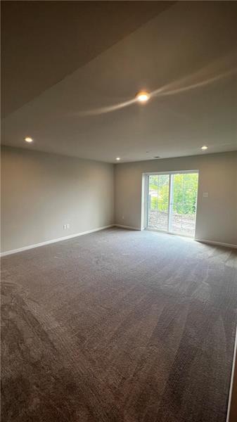 Building Photo - 445 Greenwood Dr