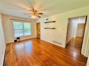 Building Photo - 1015 W Sycamore St