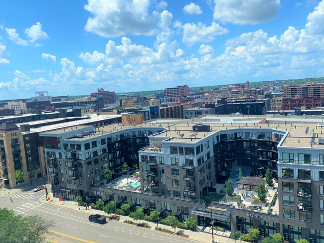 Northloop Views from Livingroom - 17 S 1st St