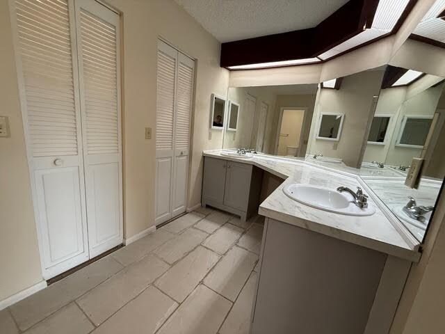 Building Photo - 6533 Sweet Maple Ln