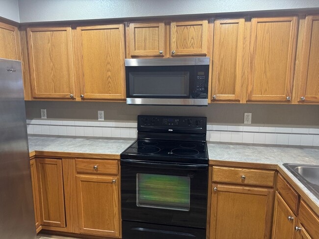 Building Photo - West Point Condos