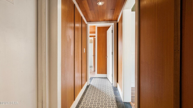 Building Photo - 1217 Buena Vista Blvd