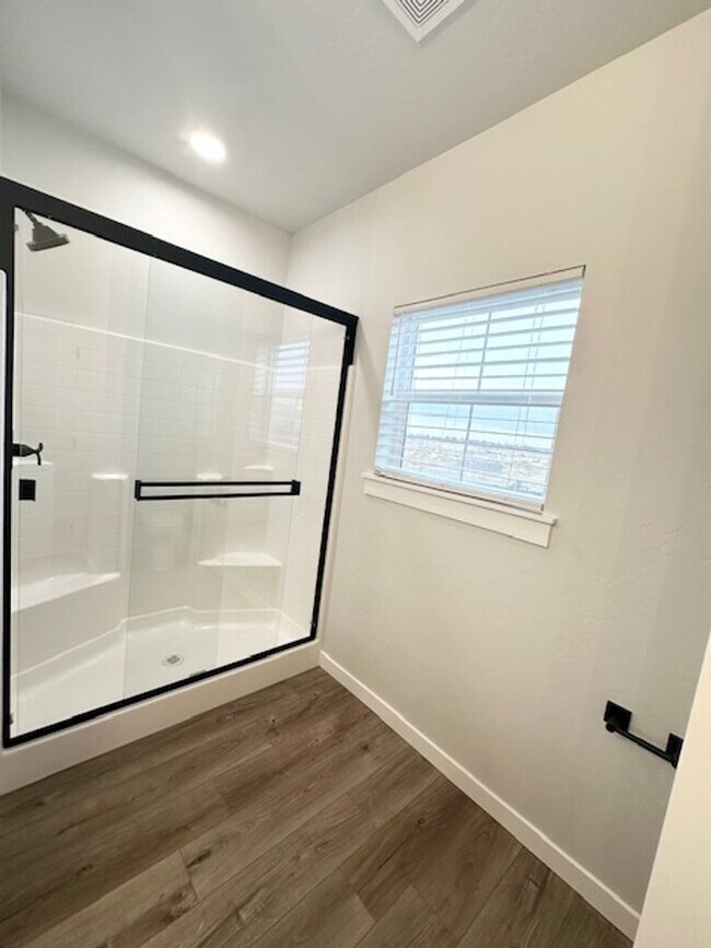 Building Photo - Prioritize comfortable living in this CBH home built in 2024!
