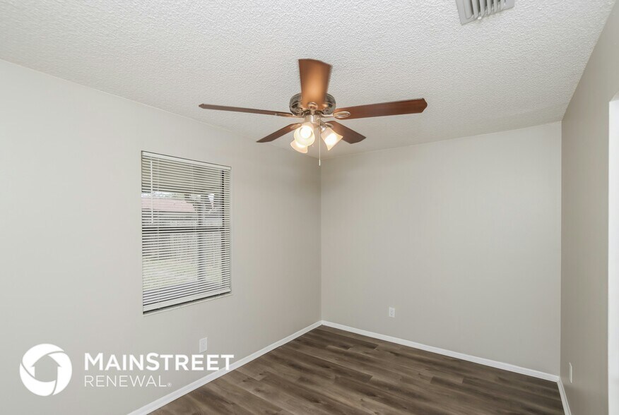 Building Photo - 1994 Trevino Cir