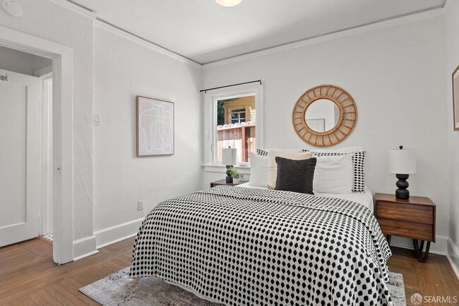 Primary Photo - "Charming 1-Bedroom Oasis in Oakland with ...