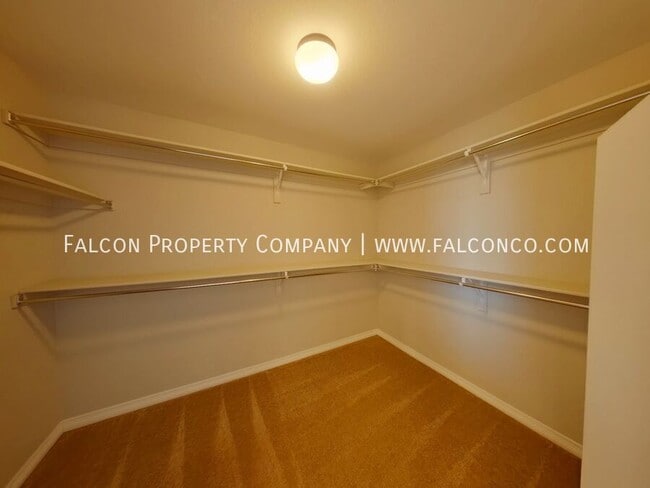 Building Photo - 10726 Maroon Peak Wy