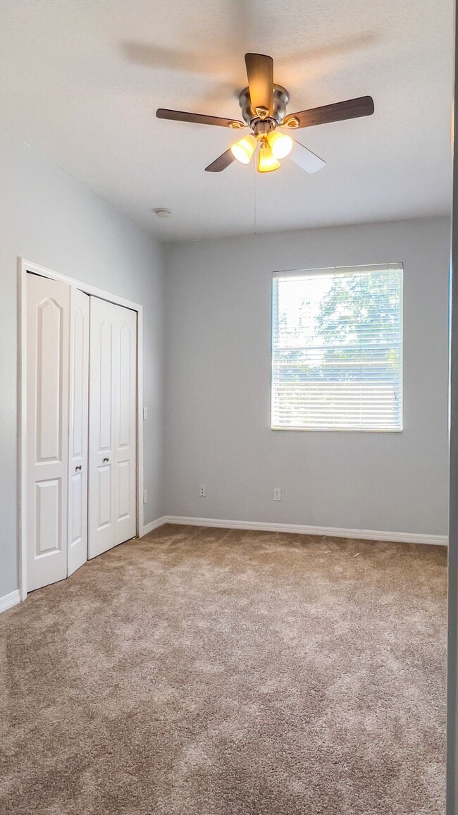 Building Photo - 3581 Wilshire Way Rd