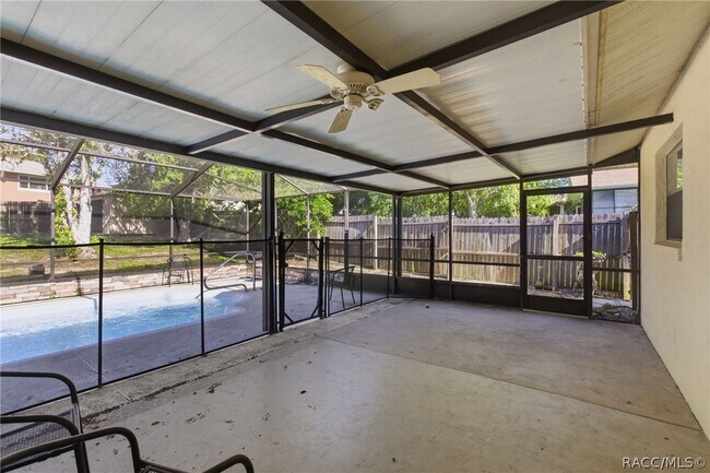 Building Photo - 3632 N Honeylocust Dr