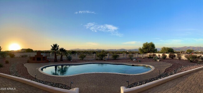 Building Photo - 16246 E Gamble Ln