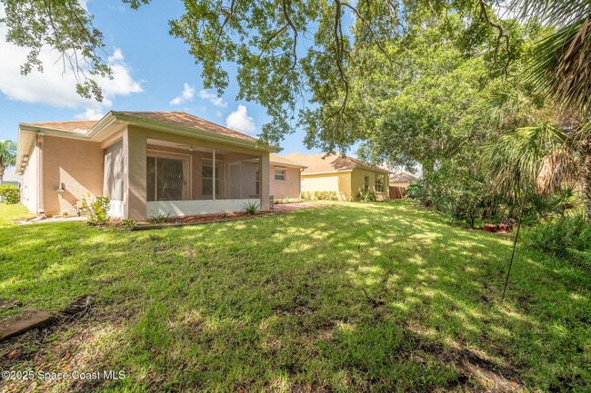 Building Photo - 1634 Sun Gazer Dr