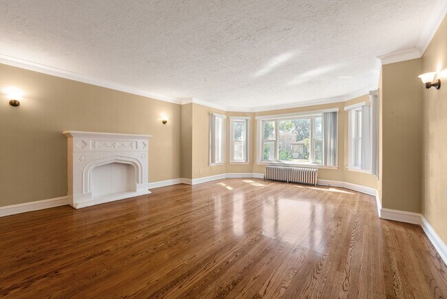 Building Photo - 8235 S Indiana Ave