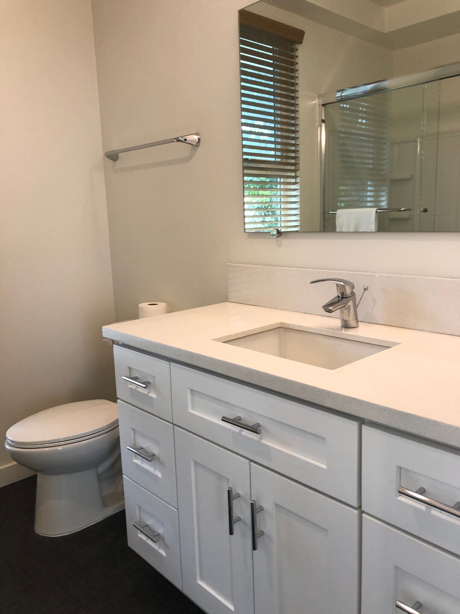 Building Photo - 5601 W 78th St