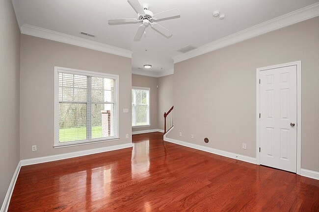 Building Photo - Townhome in The Plaza/NODA coming soon for Lease!