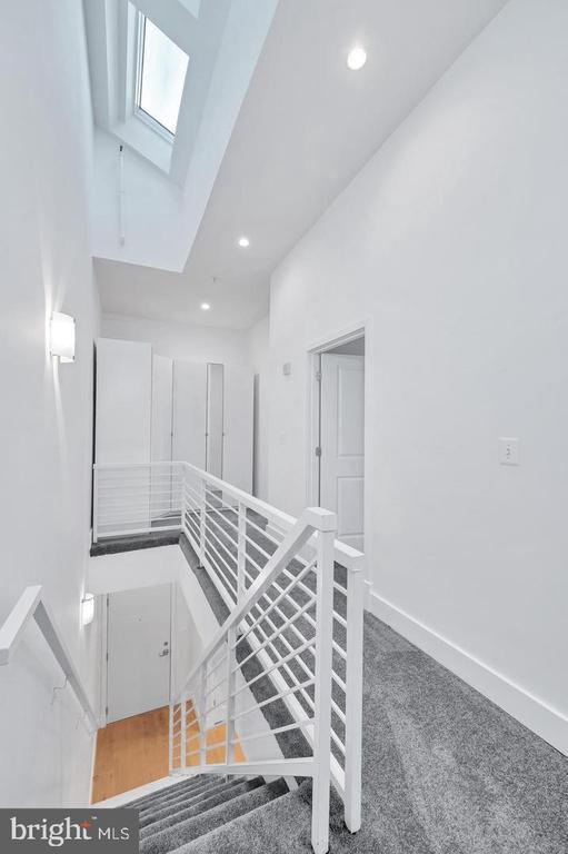 Building Photo - 1209 13th St NW