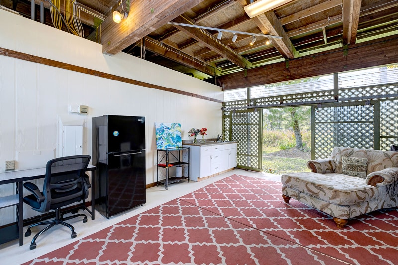 Building Photo - 12-211-211 Oliana Dr