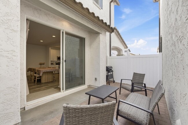 Building Photo - 3251 S Lotus