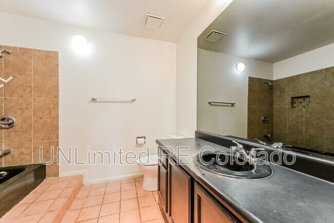 Building Photo - 10321 E Evans Ave