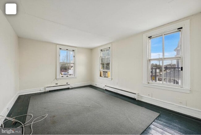 Building Photo - 30 W Chester Pike