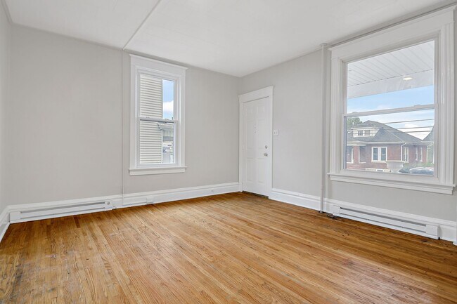 Building Photo - 45 N 10th St