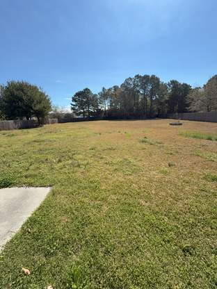 Building Photo - Nice 3 Bedroom, 2 Bath Home in Hubert