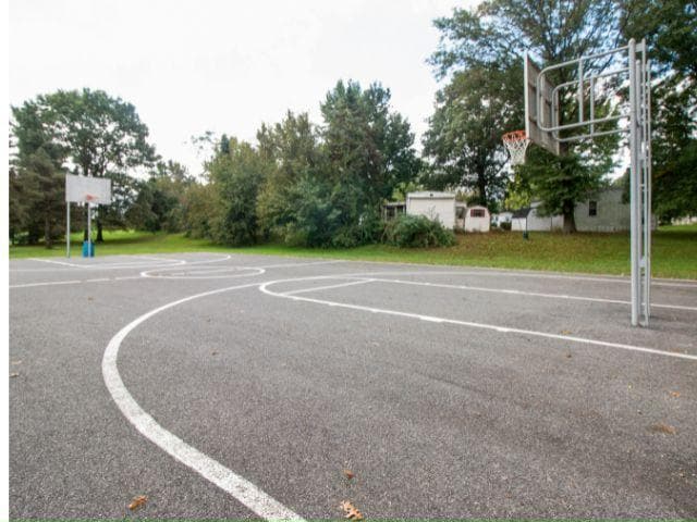 Building Photo - 8740 Breinig Run Cir