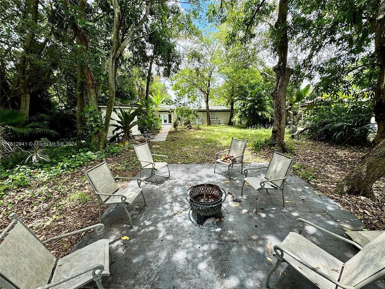 Primary Photo - 3801 SW 31st Dr