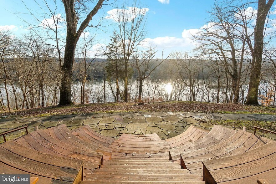 Building Photo - 11540 Springridge Rd