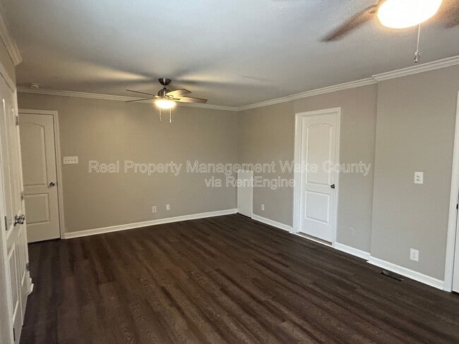 Building Photo - 606 Infinity Rd