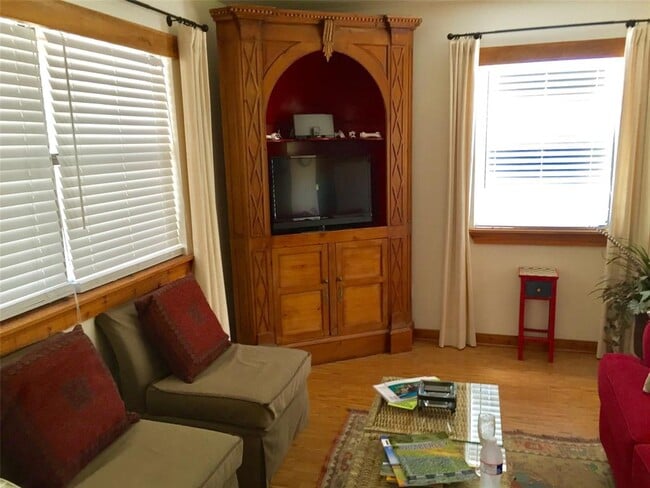 Building Photo - 13501 RR12