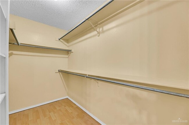 Building Photo - 29 Martin Ave