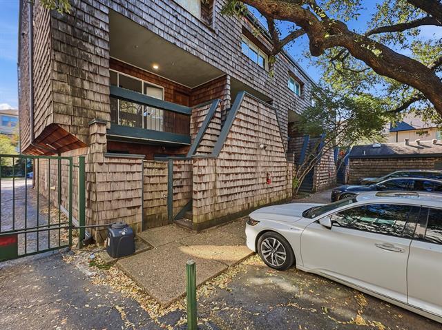 Building Photo - 3707 Miles St