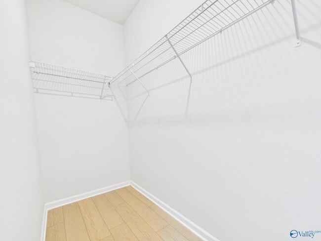 Building Photo - 136 Whitner Dr