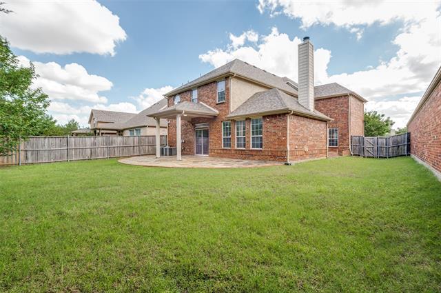 Building Photo - 5996 Clearwater Dr
