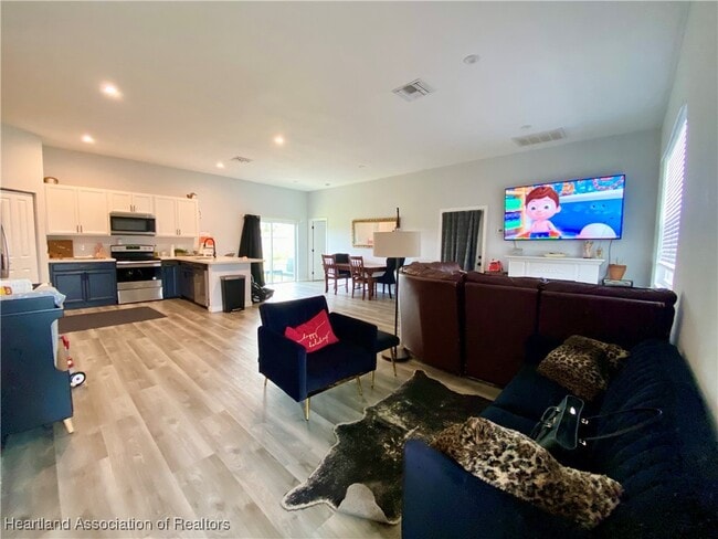 Building Photo - 73 Tobler Blvd NW