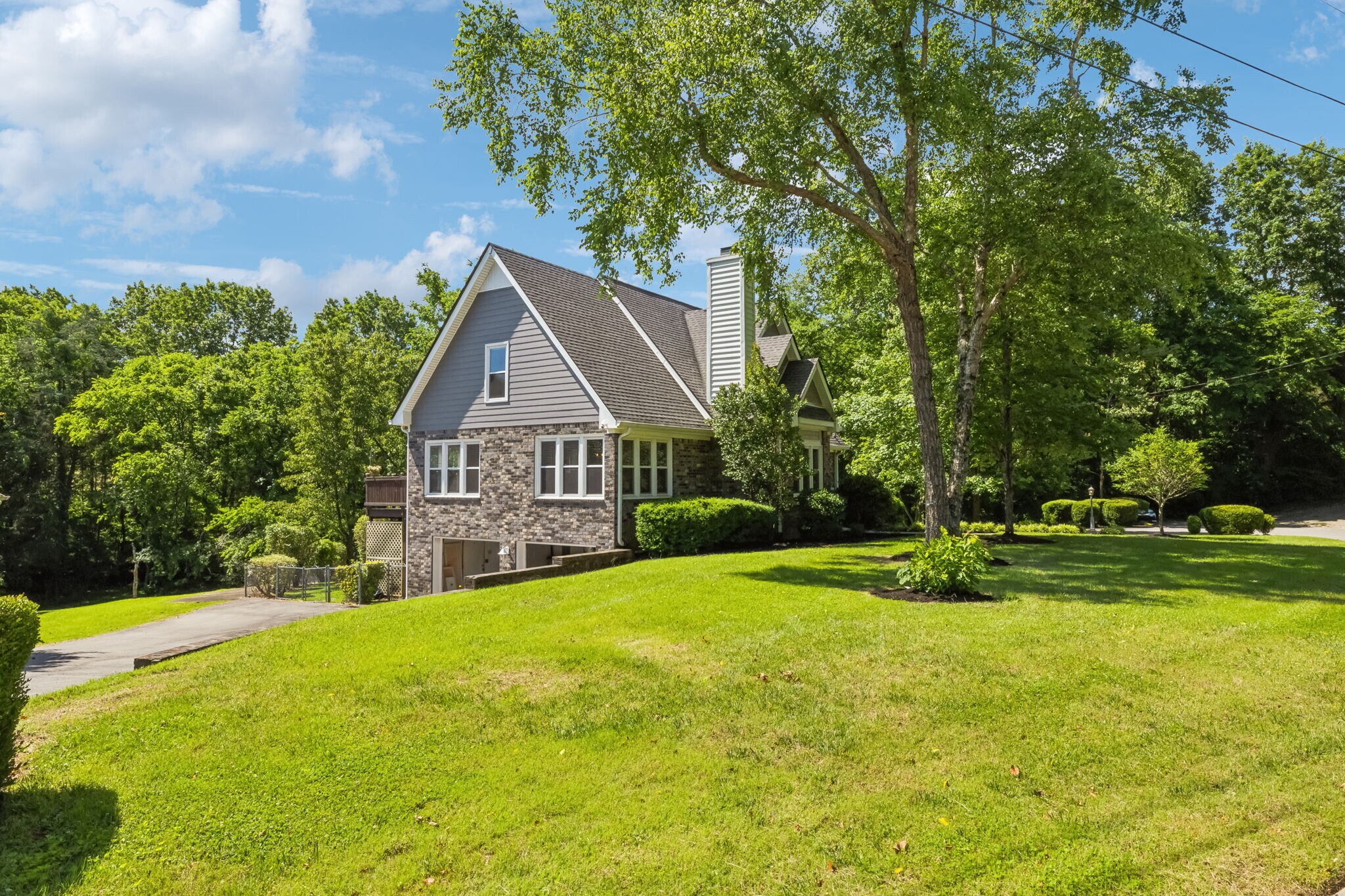 Building Photo - 316 McCoin Dr