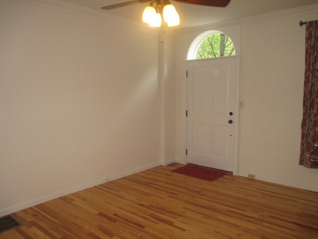 Building Photo - Townhome for rent in Upper Fells Point (Butcher's Hill)